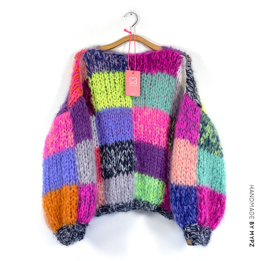 Knitting Kit – Chunky Rainbow Patchwork Pullover No.15 (ENG-NL)