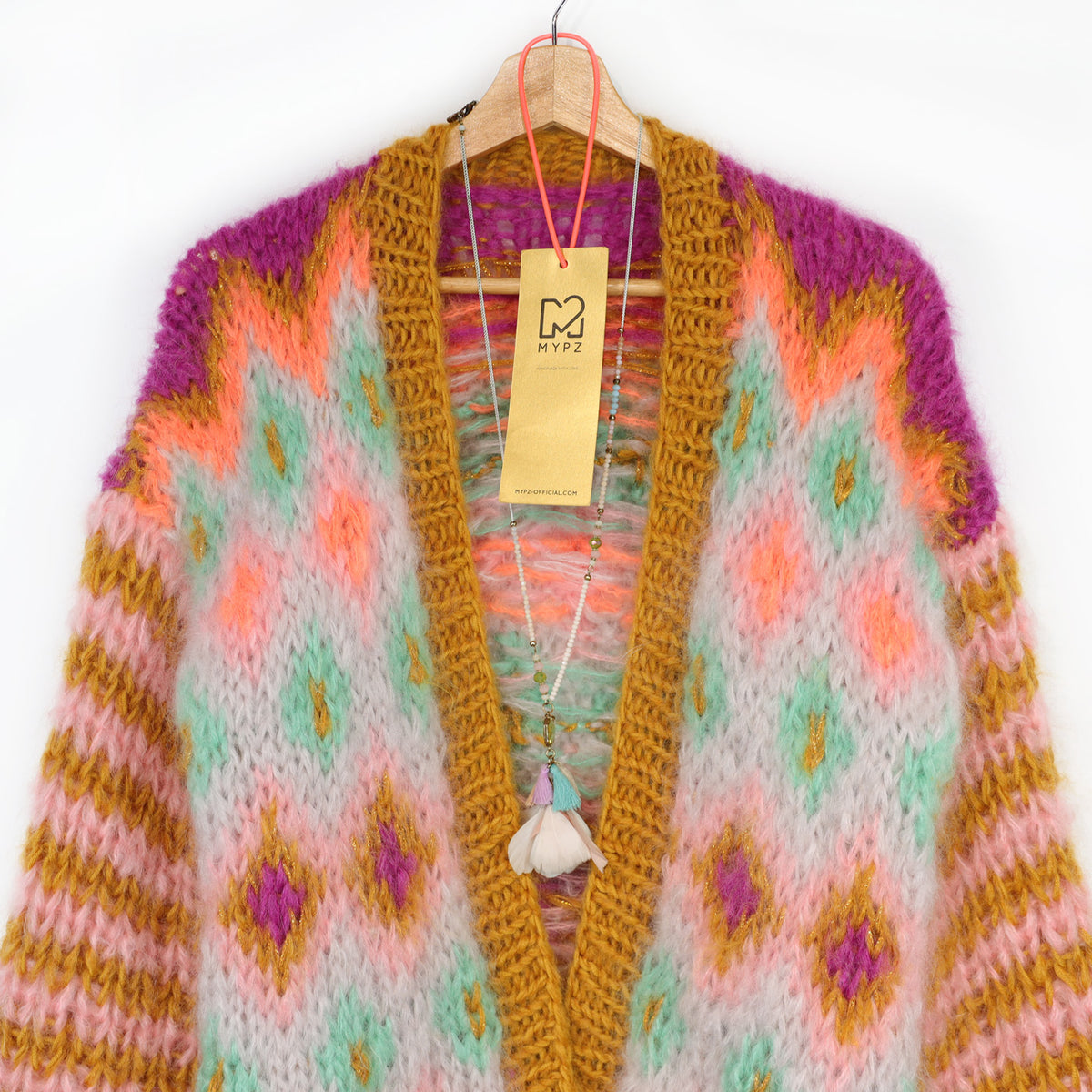 Strickanleitung – Grobstrickjacke aus Mohair Flora Nr. 12 (ENG-DE-NL-ES-FR-IT-DA-SV-NO)